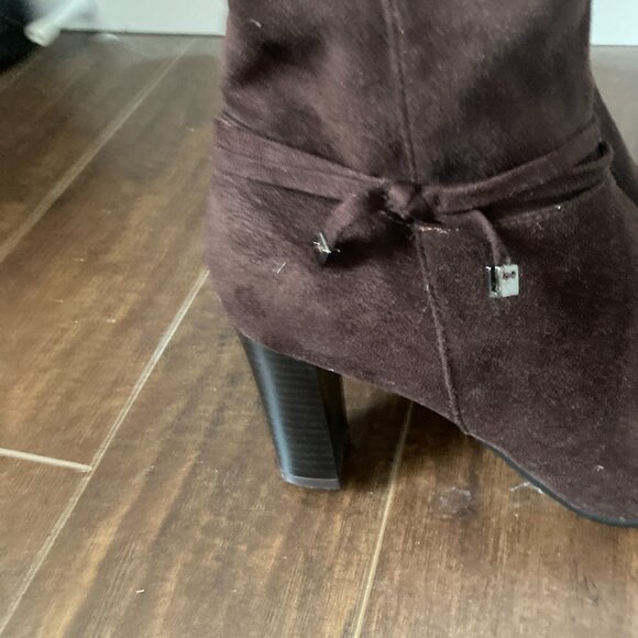 Brown Boots - Picture 5 of 9